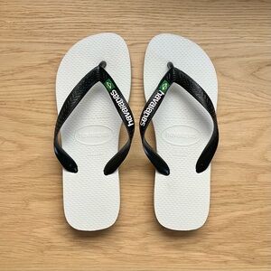Havaianas Black White Mix Flip Flop Sandals 7/8 NWOT